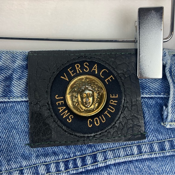 VERSACE JEANS COUTURE‎ Vintage 90s Light Wash High Rise Straight Leg Jeans Sz 26 - Picture 8 of 8